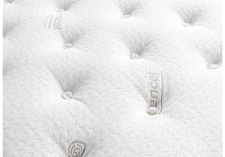 4ft Small Double 2000 pocket spring memory foam pocketed sprung mattress.No turn,medium feel 2